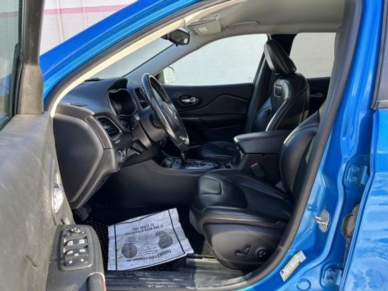 2020 Jeep Cherokee Trailhawk