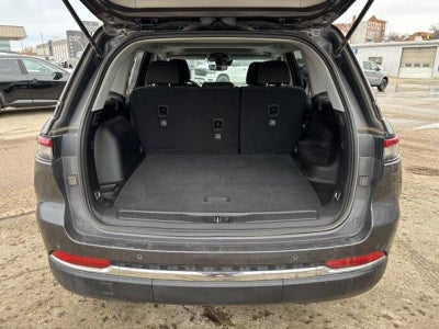 2024 Jeep Grand Cherokee Laredo X