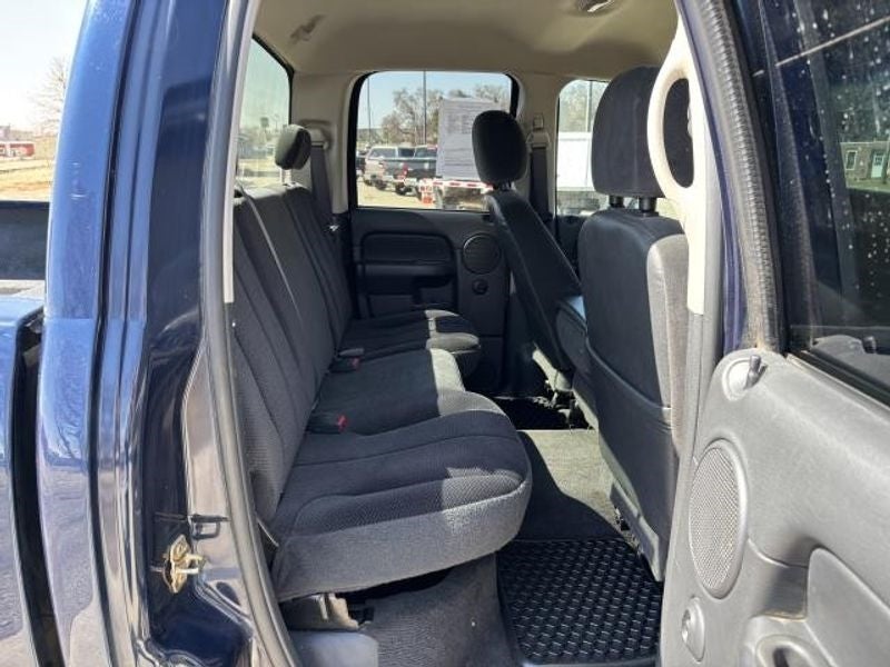 2004 Dodge Ram 1500 SLT