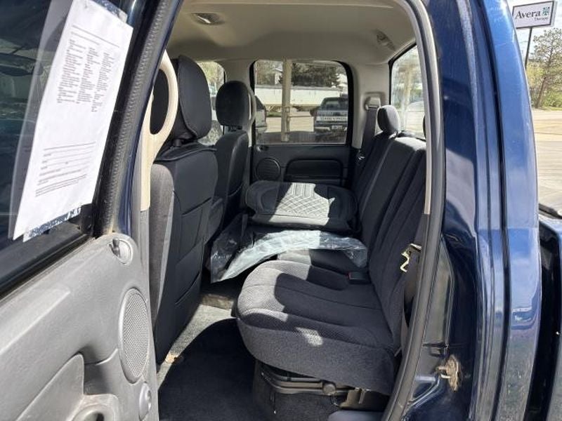 2004 Dodge Ram 1500 SLT