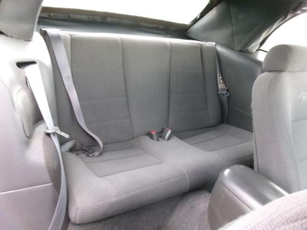 1999 Ford Mustang Base
