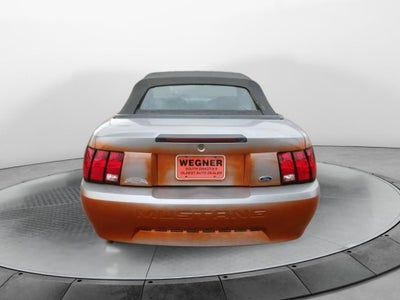 1999 Ford Mustang Base