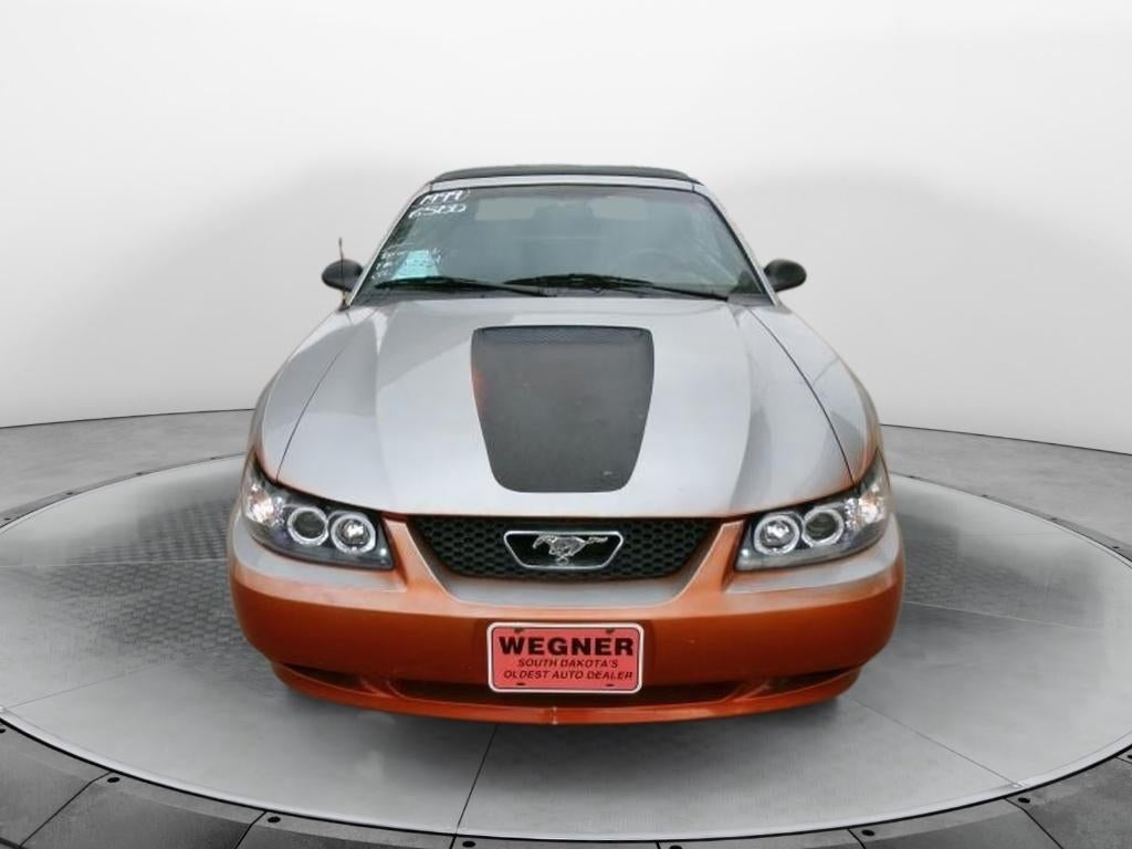 1999 Ford Mustang Base