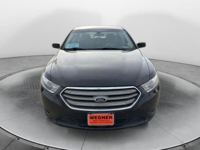 2014 Ford Taurus SE