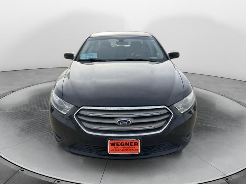 2014 Ford Taurus SE