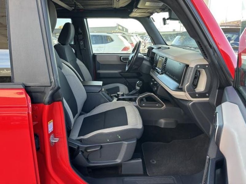 2021 Ford Bronco Base