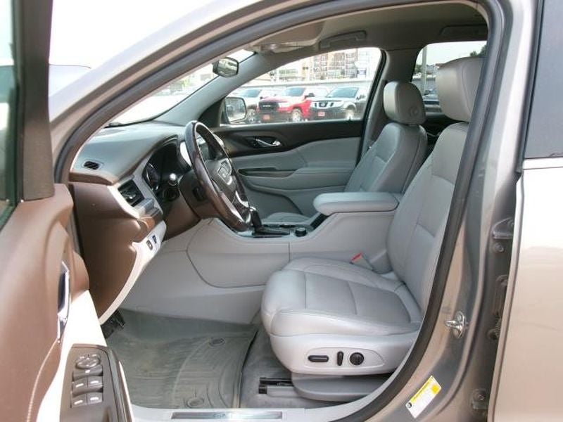 2019 GMC Acadia SLT