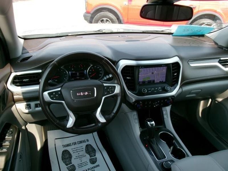 2017 GMC Acadia SLT