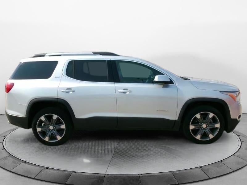 2017 GMC Acadia SLT