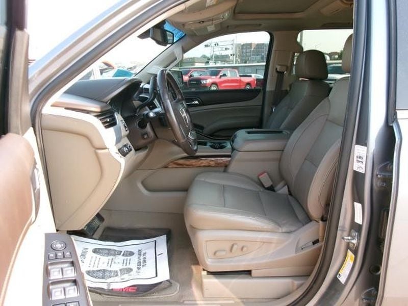 2019 GMC Yukon XL SLT