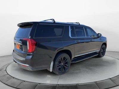 2023 GMC Yukon XL SLT