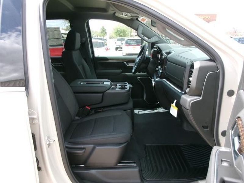 2026 GMC Sierra 3500 HD SLE DRW