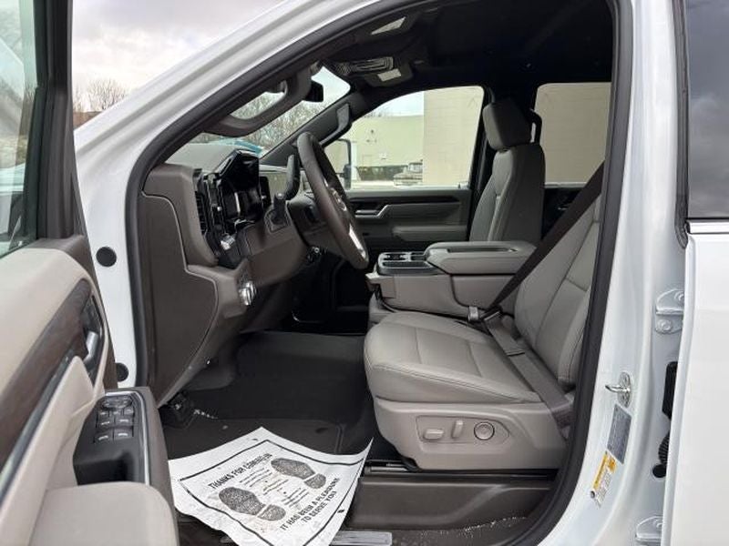 2026 GMC Sierra 3500 HD SLT