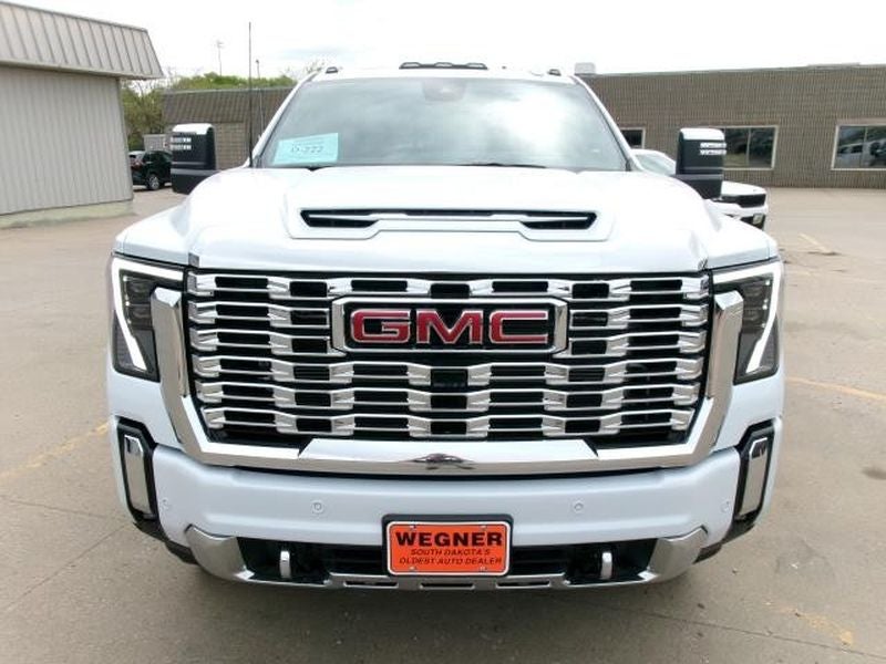 2026 GMC Sierra 3500 HD Denali DRW