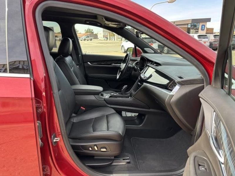 2022 Cadillac XT6 Premium Luxury