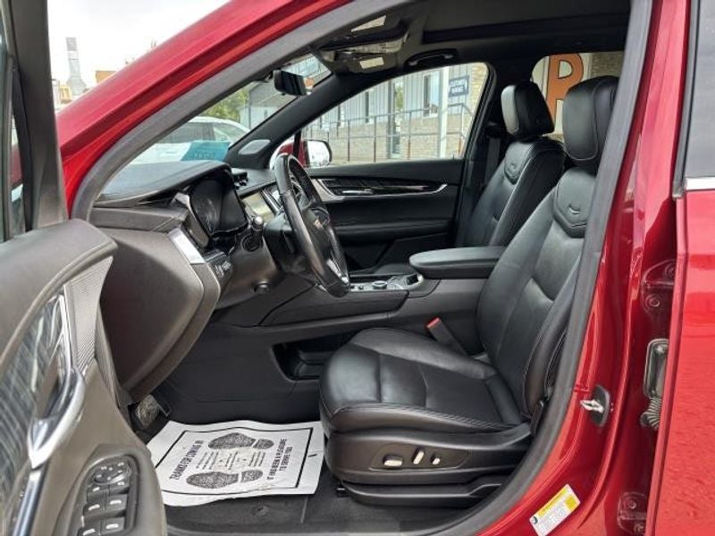 2022 Cadillac XT6 Premium Luxury