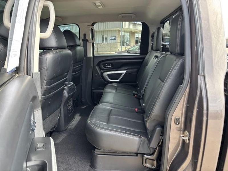 2016 Nissan Titan XD SL