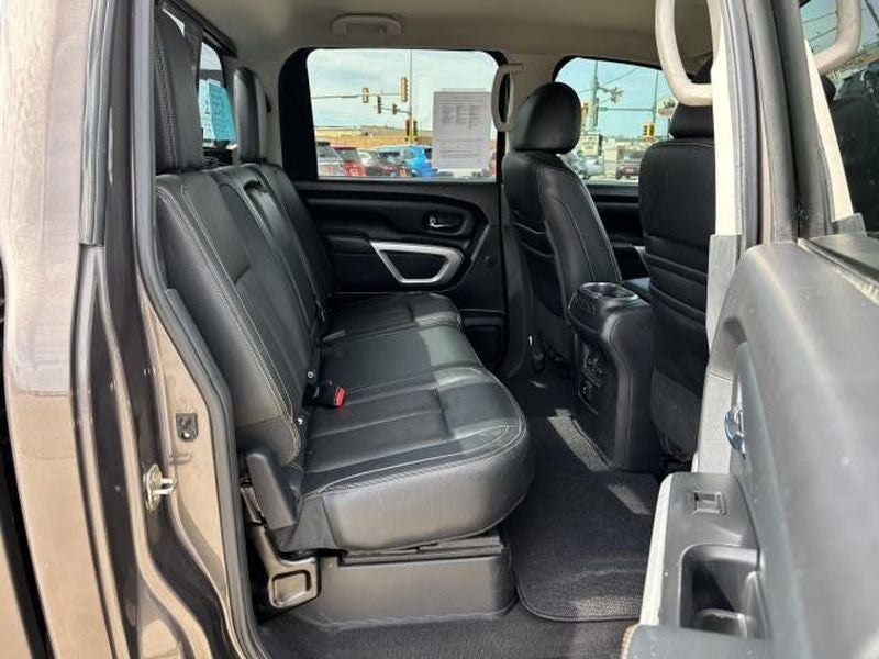 2016 Nissan Titan XD SL
