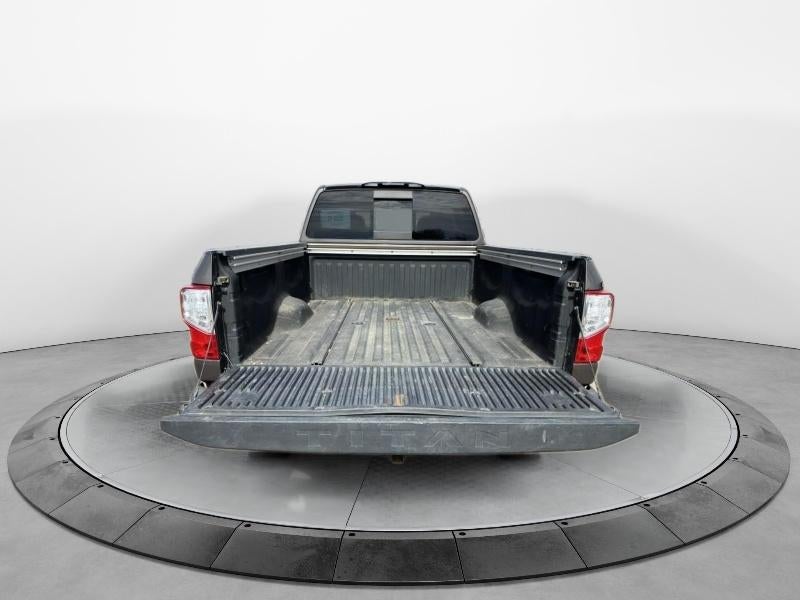 2016 Nissan Titan XD SL