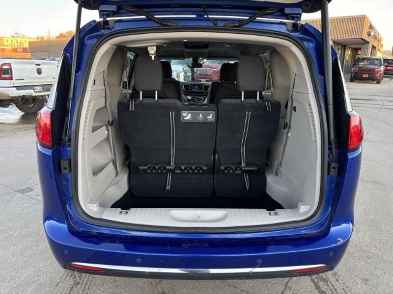 2019 Chrysler Pacifica Touring Plus