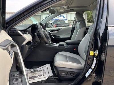 2022 Toyota RAV4 XLE Premium