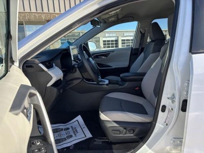 2023 Toyota RAV4 Hybrid XLE