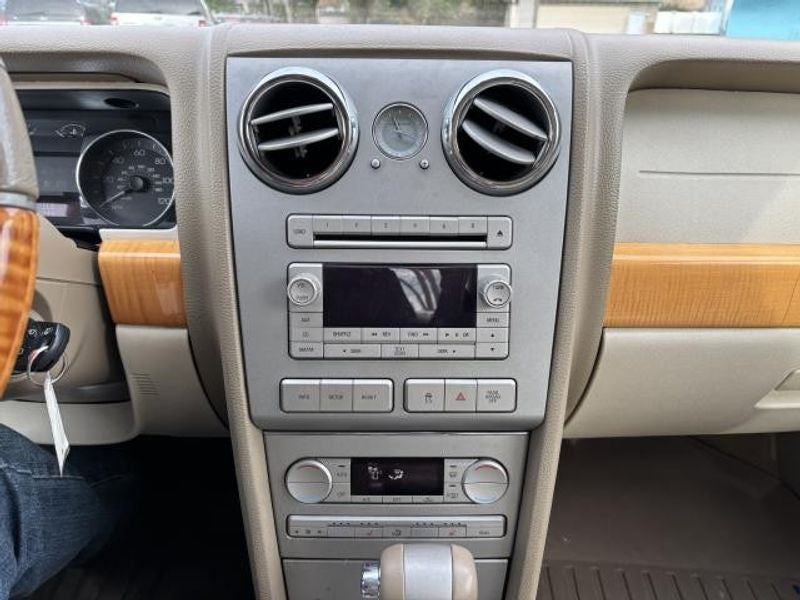 2009 Lincoln MKZ Base