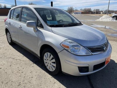 2011 Nissan Versa 1.8 S