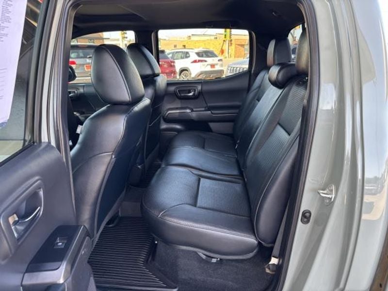 2022 Toyota Tacoma 4WD SR