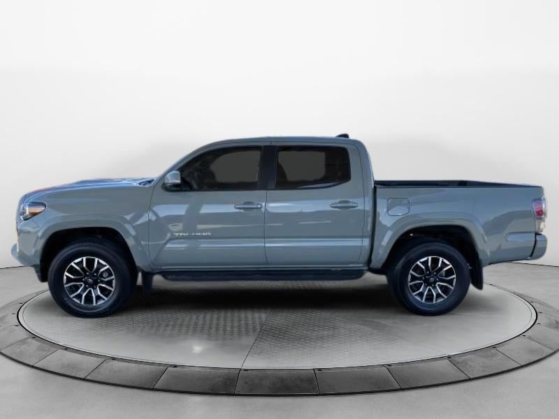 2022 Toyota Tacoma 4WD SR