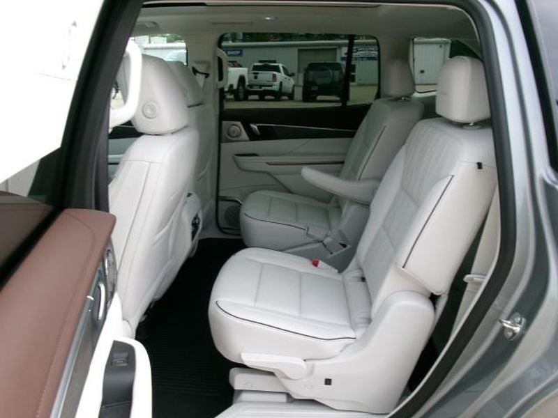 2026 Buick Enclave Avenir - Photo 10