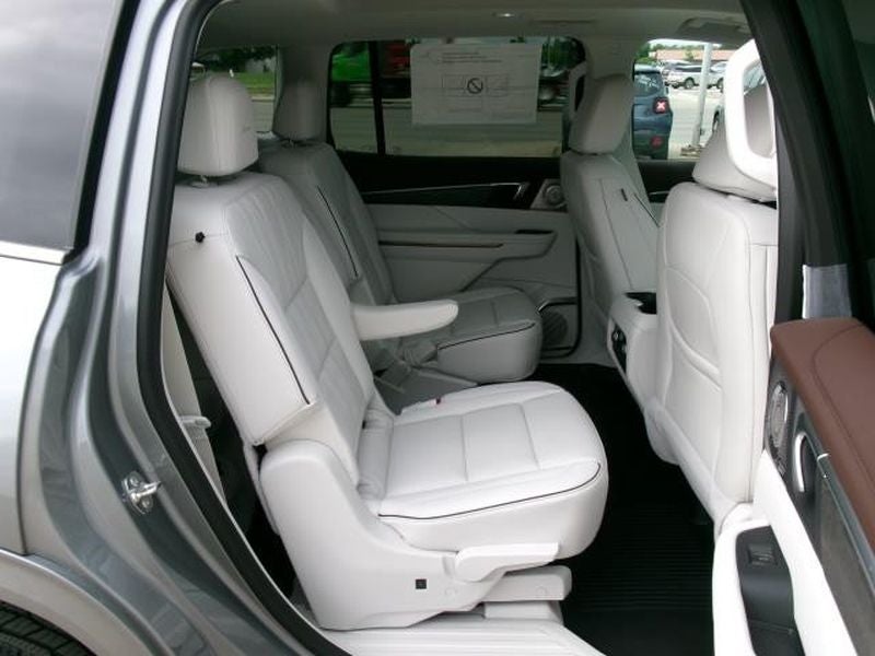 2026 Buick Enclave Avenir - Photo 13