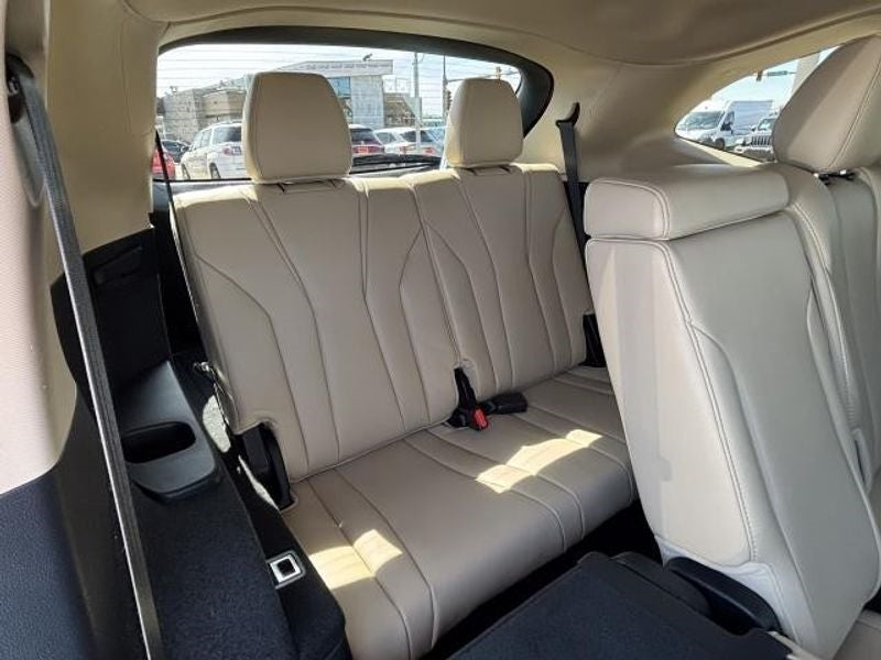 2022 Acura MDX w/Technology Package