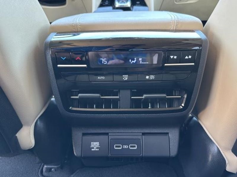 2022 Acura MDX w/Technology Package