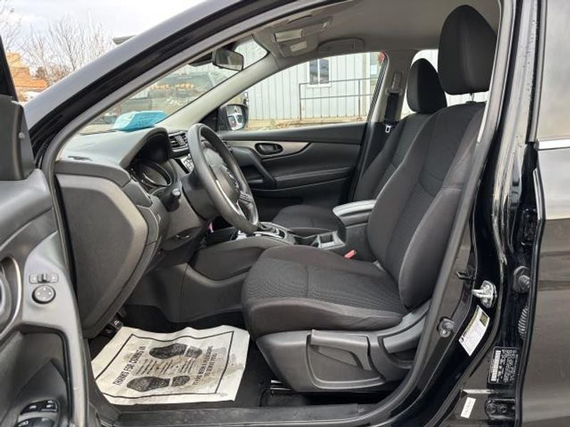 2020 Nissan Rogue Sport S